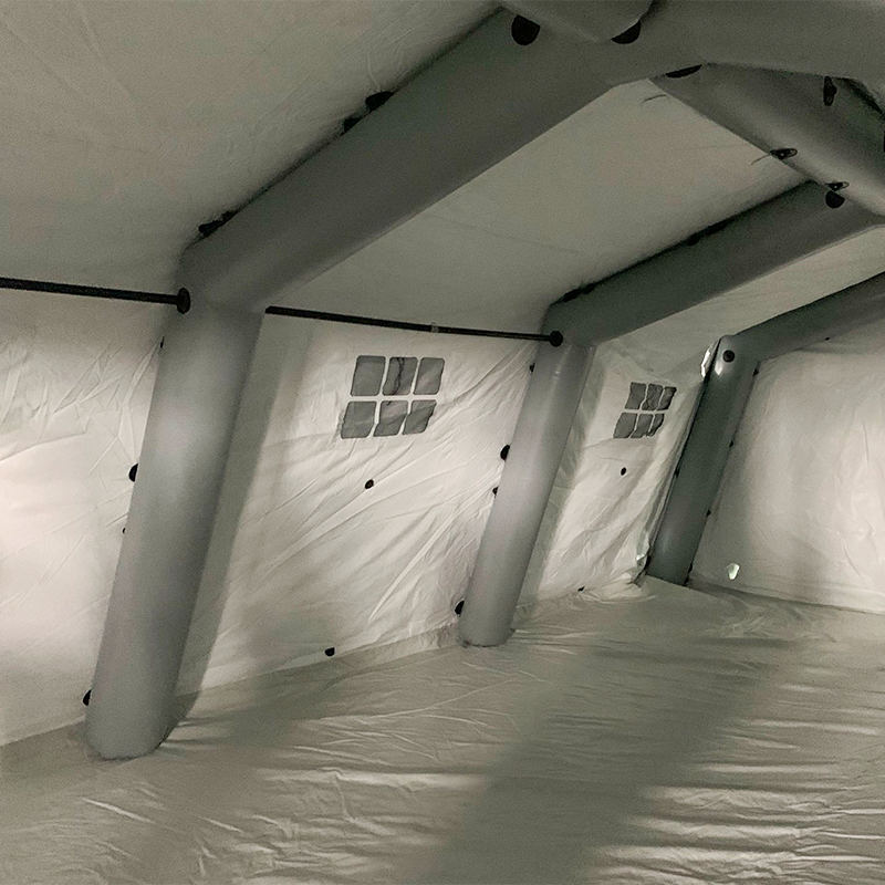 저압 5.6x7.55m 다목적 중급 신속 배치 팽창식 텐트